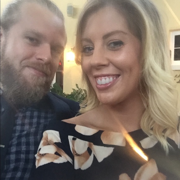 Meet your Posher, Amanda - Picture 4 of 8